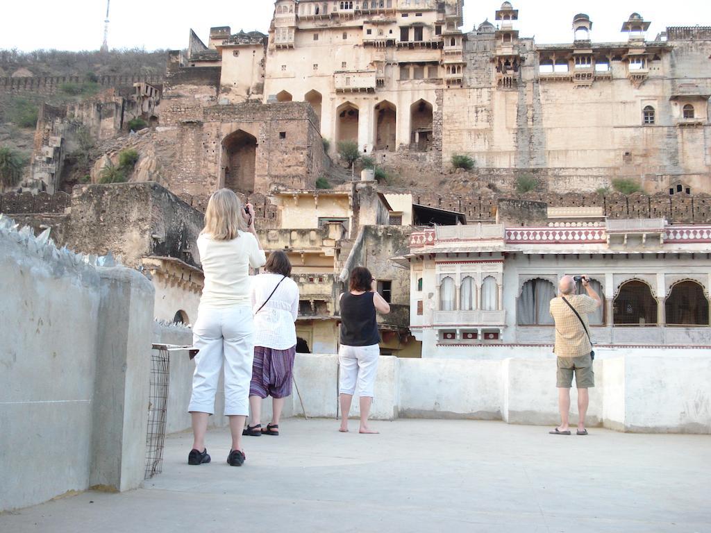 Haveli Braj Bhushanjee Heritage Hotel Bundi Room photo